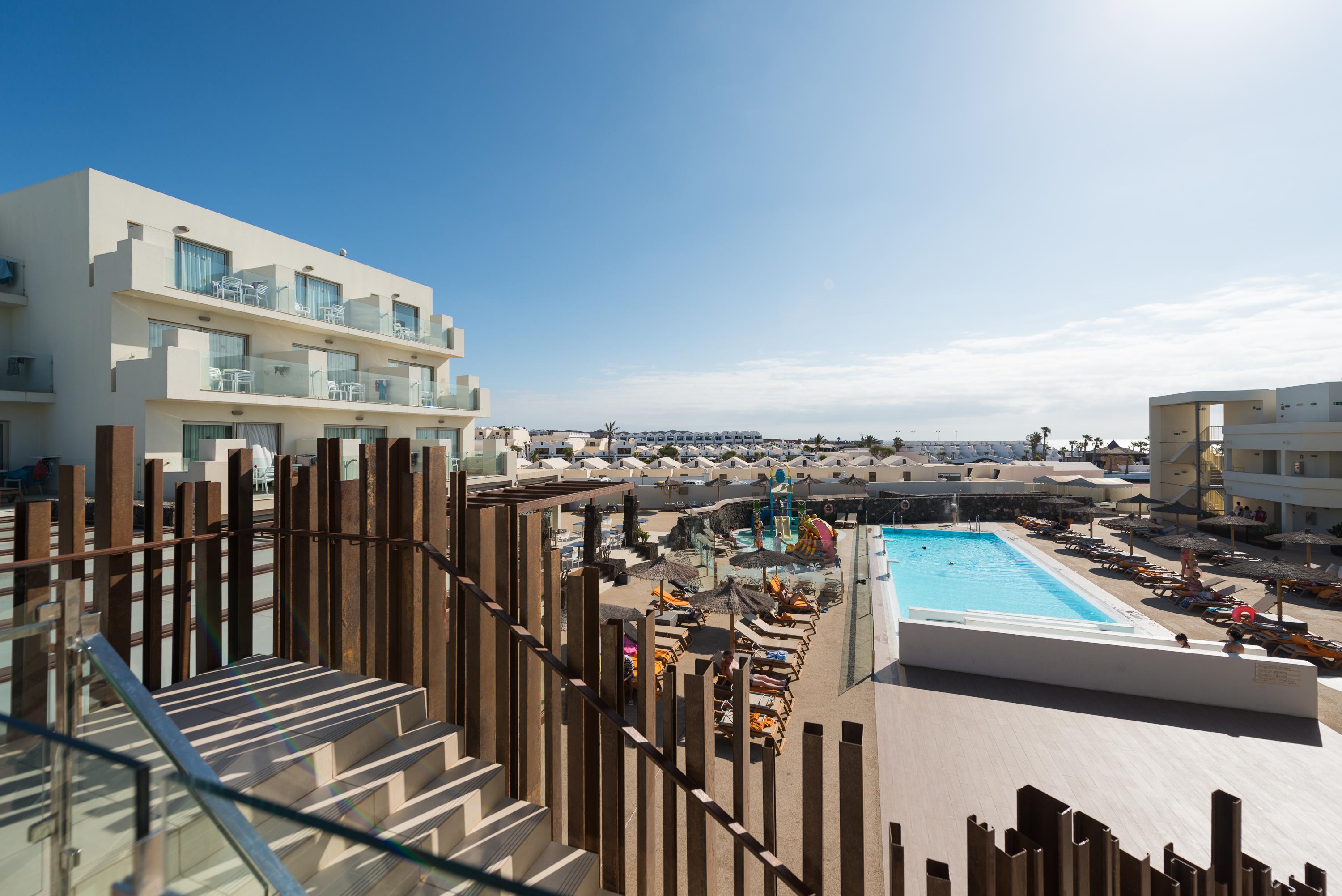 Hd Beach Resort Costa Teguise Exterior photo